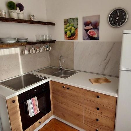 R&E Apartment Σπλιτ Εξωτερικό φωτογραφία