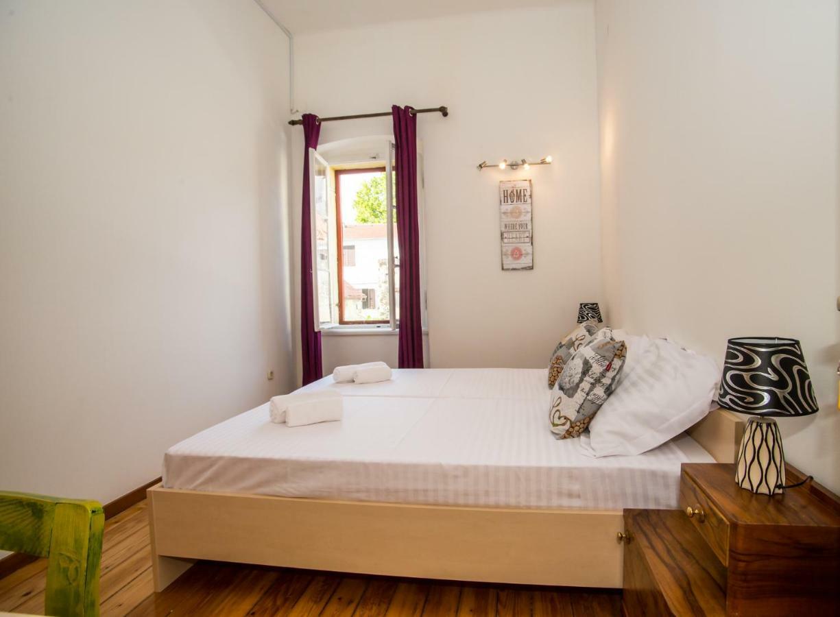 R&E Apartment Σπλιτ Εξωτερικό φωτογραφία